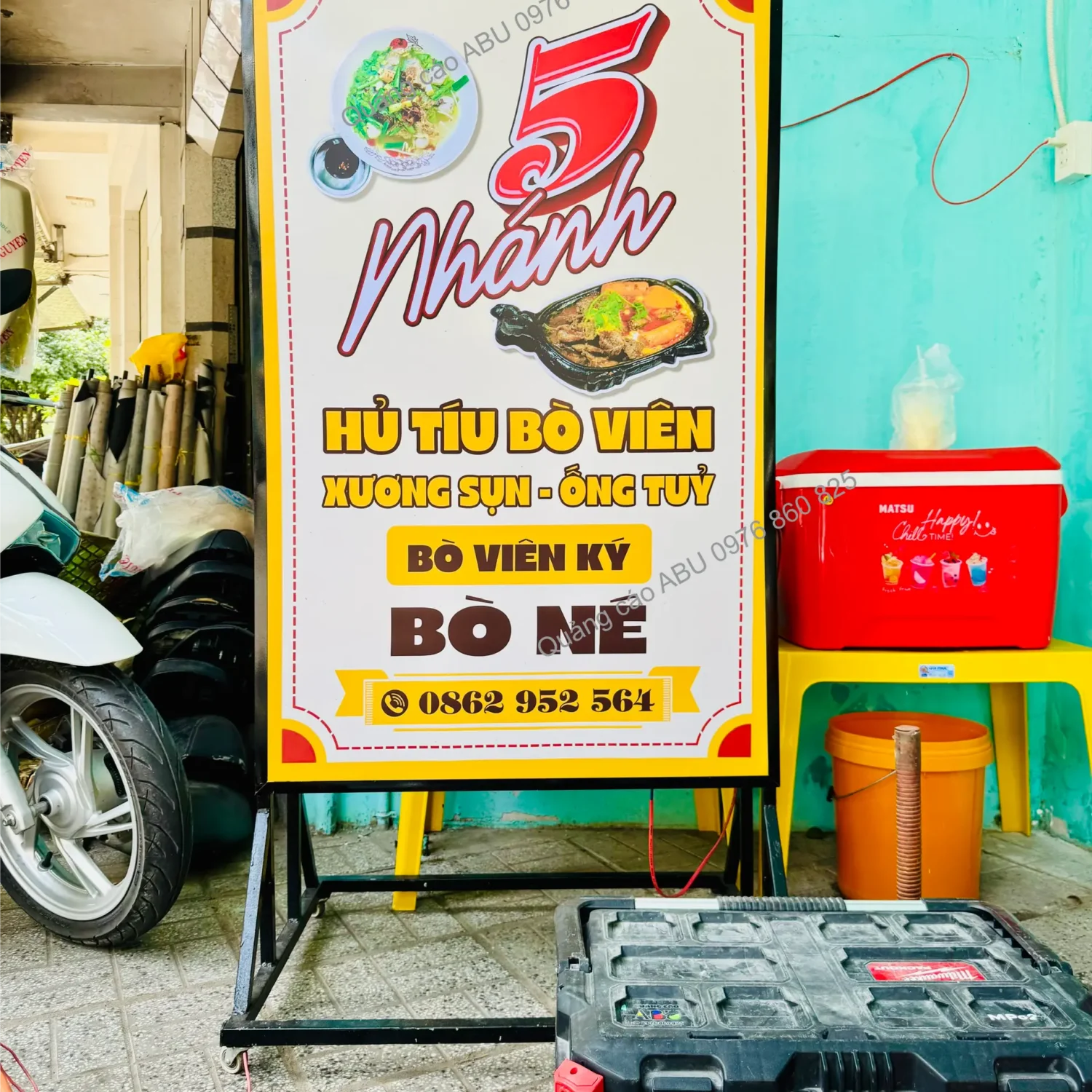 Bảng hiệu hộp đèn cho tiệm hủ tiếu bò viên 5 Nhánh