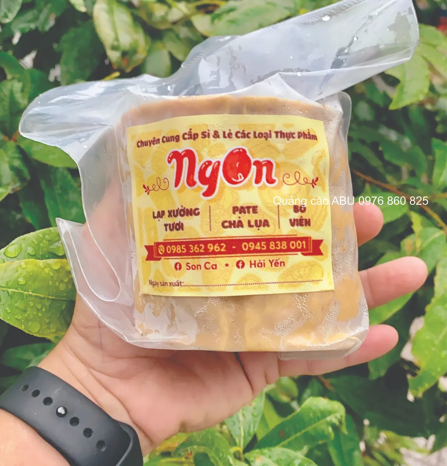 Tem dán lên món ăn đóng gói cho tiệm NGON