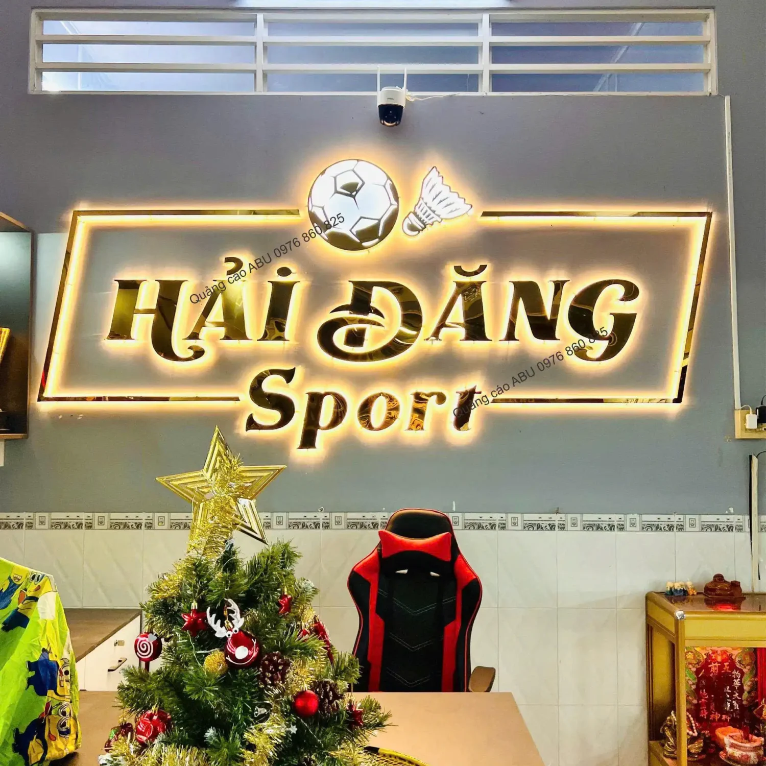 Chữ nổi Hải Đăng Sport dán vách