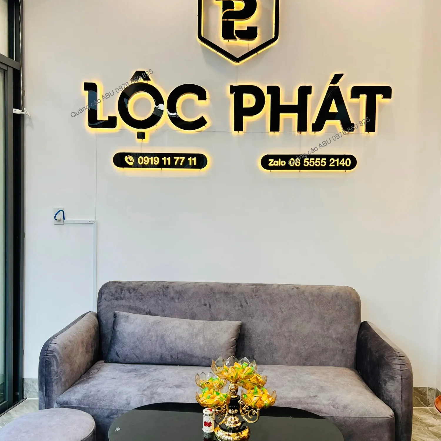 Chữ nổi và logo cho cửa hàng Lộc Phát