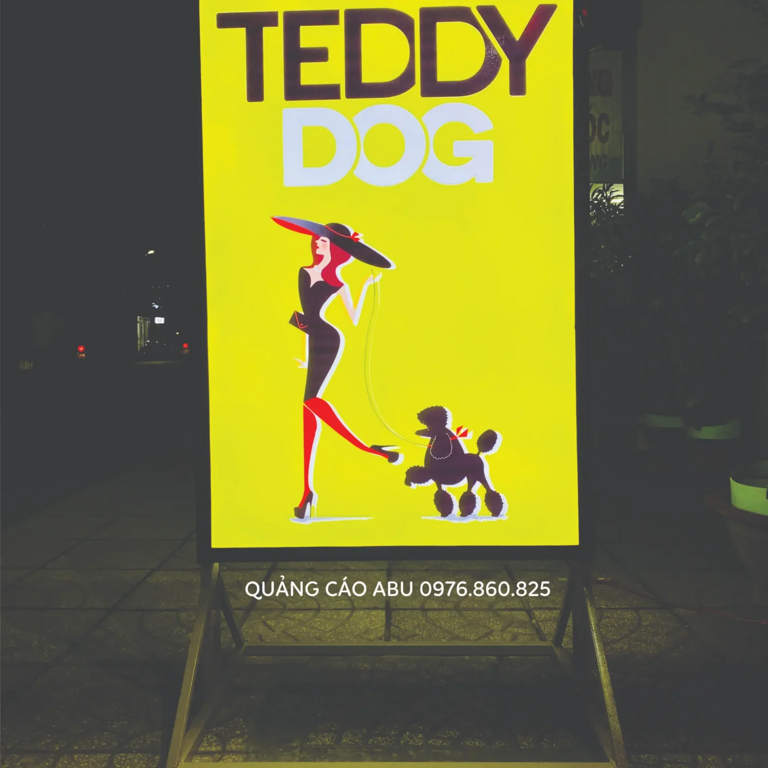Bảng vẫy có đèn cho tiệm chăm sóc thú cưng Teddy Dog