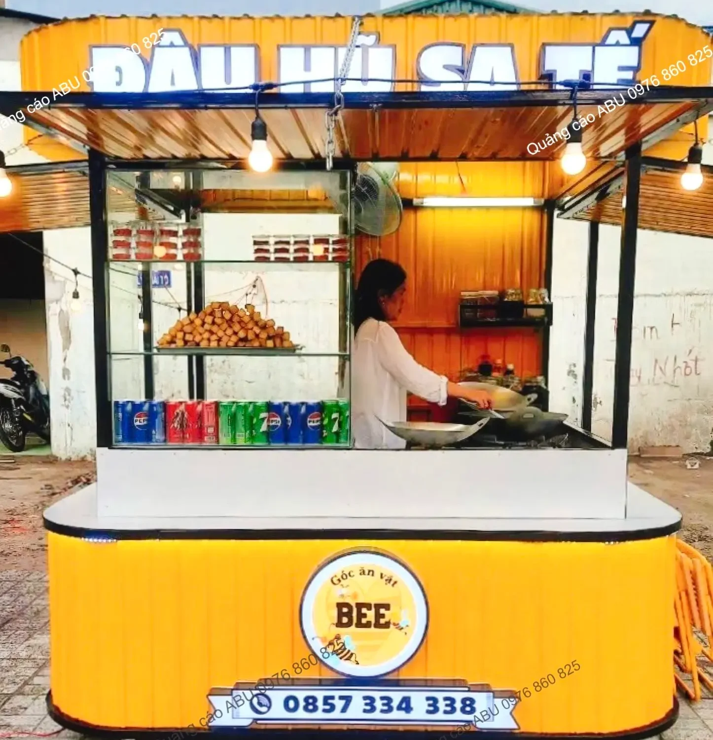 Xe lưu động bán đồ ăn vặt BEE